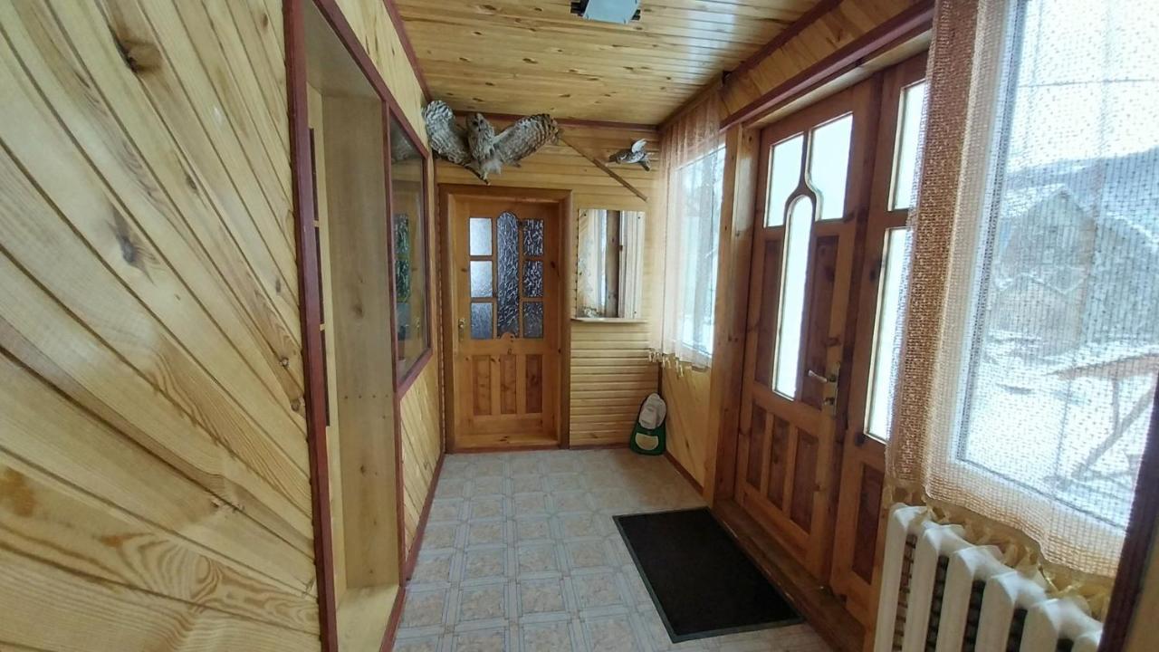 Затишний Дім Villa Yaremche Exterior photo